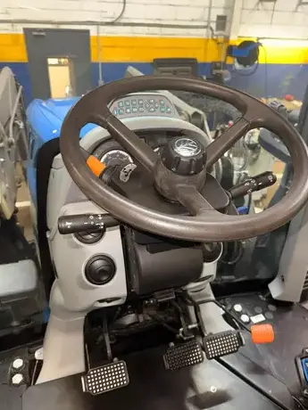 nettoyage tracteur à Connerré - image 4