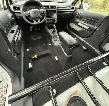 nettoyage voiture à Connerré - image 2